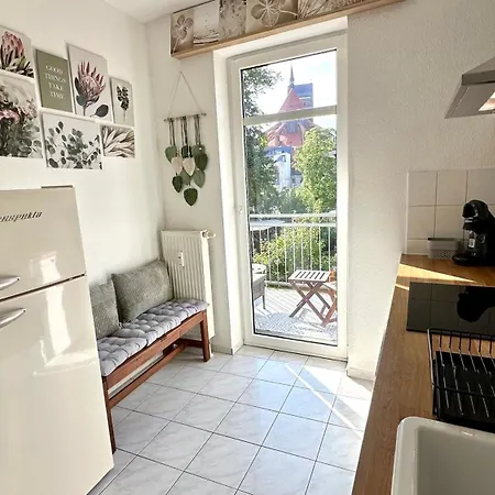Stilvolles Altstadt-apartment Mit Balkon Nahe Hafen * Wißmar